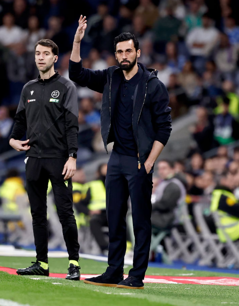 世界杯官方直播软件安装-阿韦洛亚“魔力”失效，皇马争冠希望渺茫